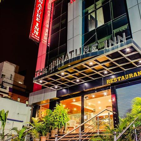 The Signature Inn Bangalore Exterior photo